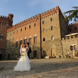  Hotel Castello Di Valenzano Italia